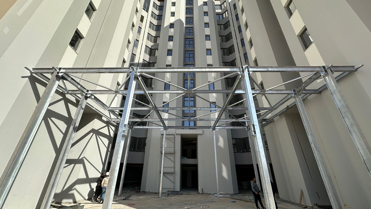 D BLOCK Canopy
